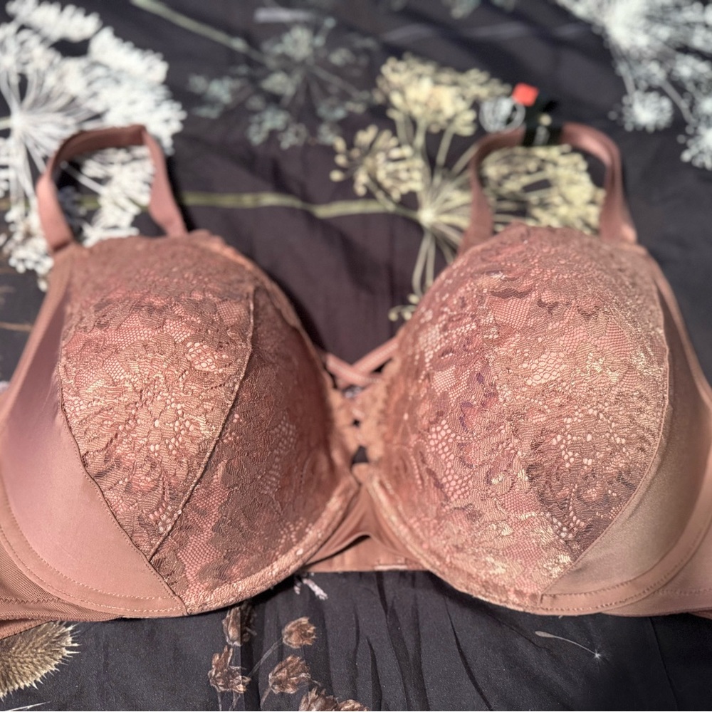 Torrid Bra BNWT - 40DD